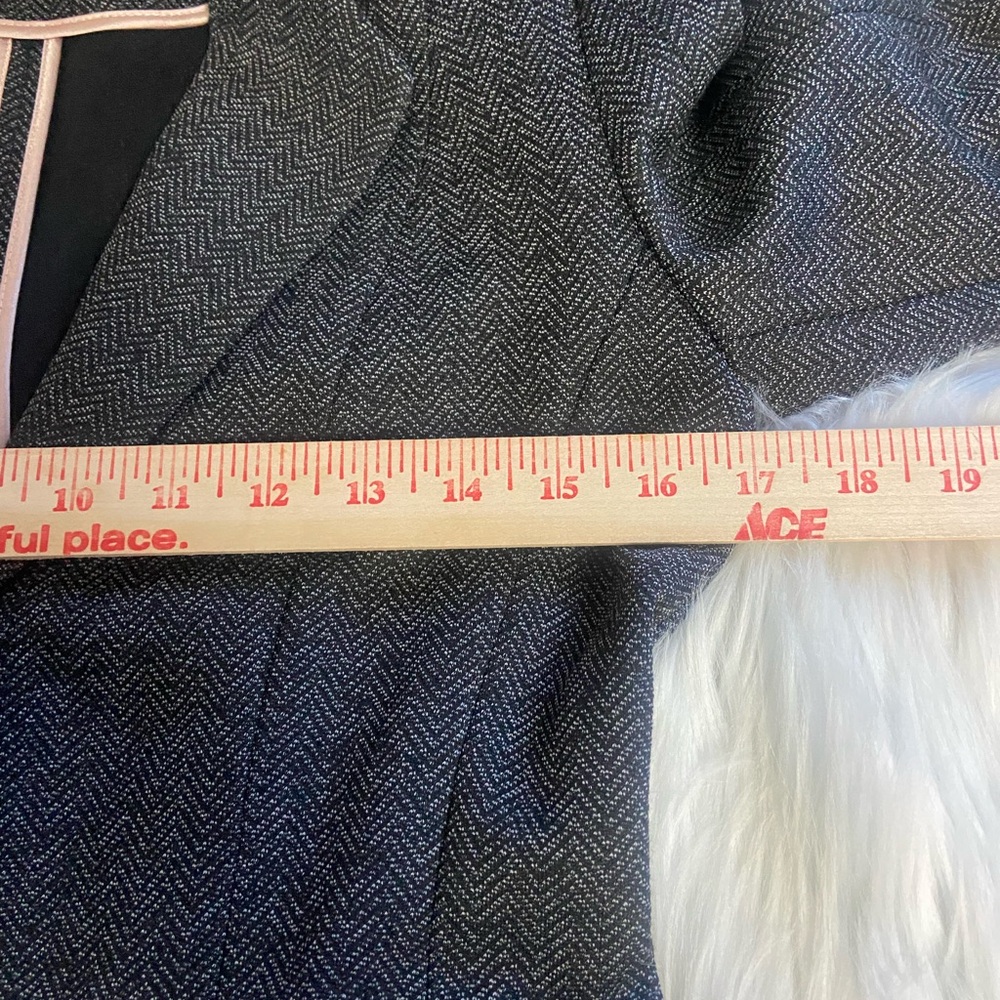 White House Black Market Sz 4 Dark Grey/Black Herringbone Women’s Blazer - Picture 10 of 14